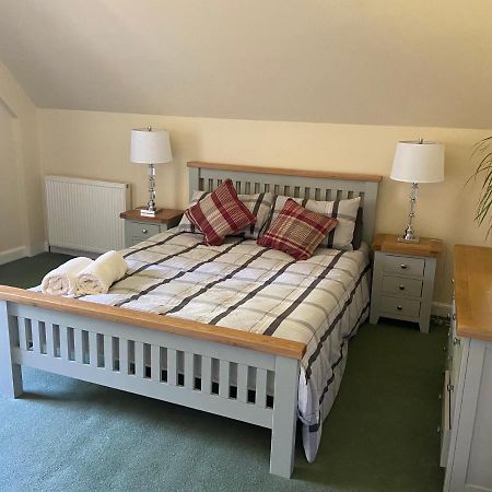 Fabulous 2 Bedroom House Just Outside Edinburgh Auchendinny Εξωτερικό φωτογραφία